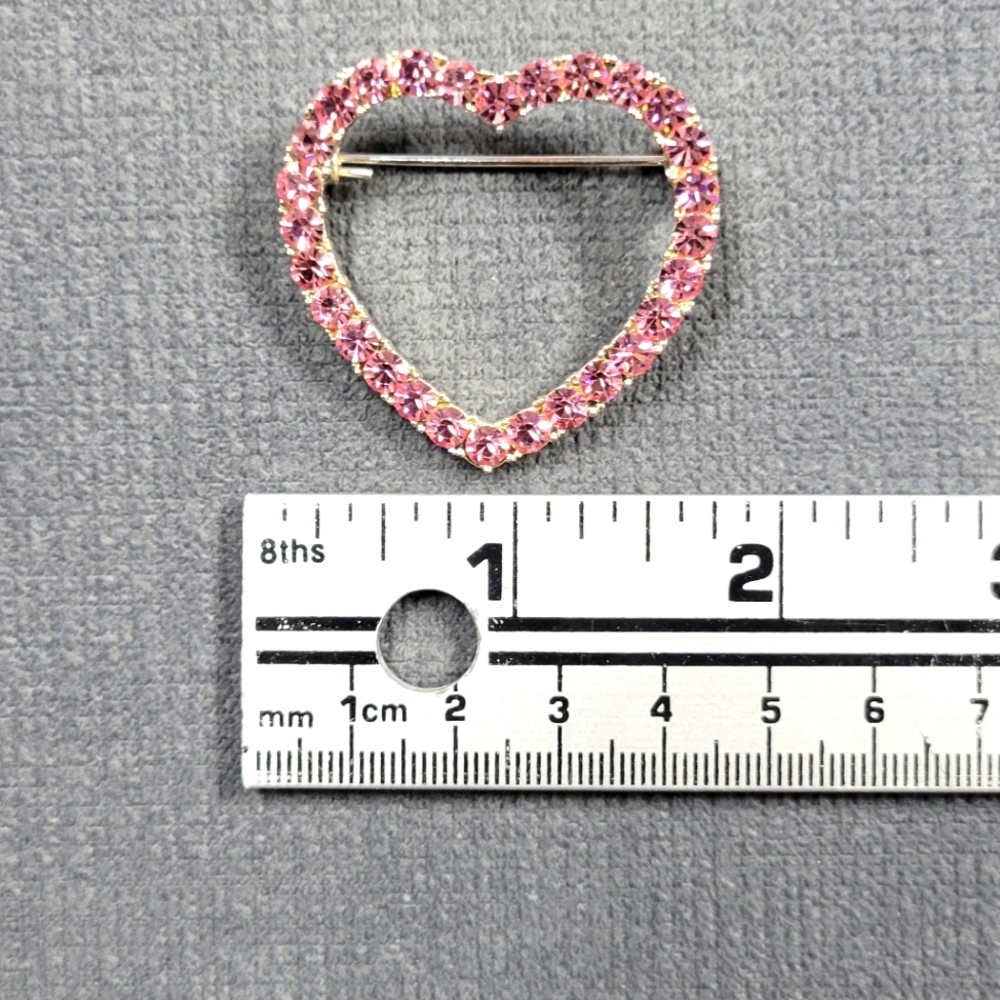 Pink Rinstone Heart Brooch Pin 💕 - Picture 2 of 2